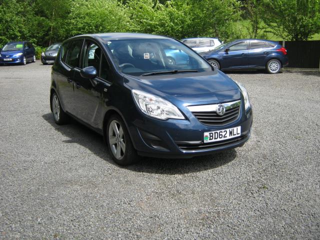 Vauxhall Meriva Exclusive 5 Door Hatchback